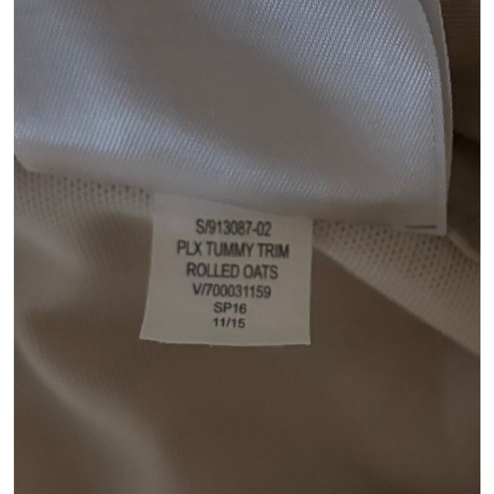 Old Navy Women’s Plus Size 24 Short 48 x 30 Pants Cotton Stretch Twill Khakis - Picture 8 of 12
